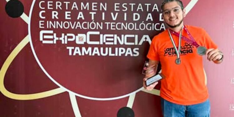 Docente de la UAT gana acreditación de la NASA tras triunfar en el Foro Estatal STEM