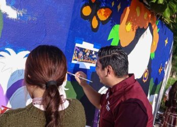 Presente Tamaulipas en la Jornada Nacional de Arte, Cultura y Participación Juvenil con la creación de un mural inspirado en el Día de Muertos