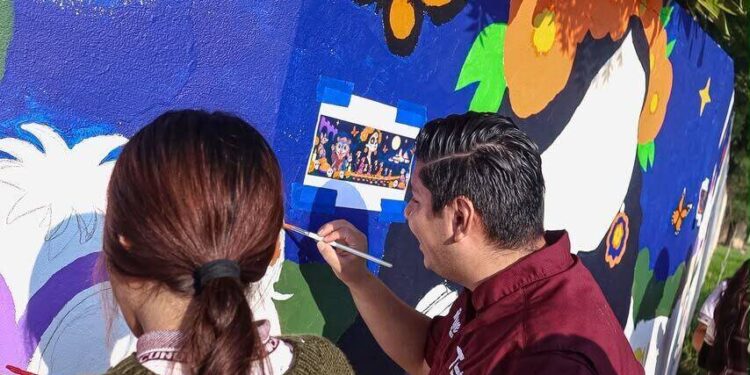 Presente Tamaulipas en la Jornada Nacional de Arte, Cultura y Participación Juvenil con la creación de un mural inspirado en el Día de Muertos