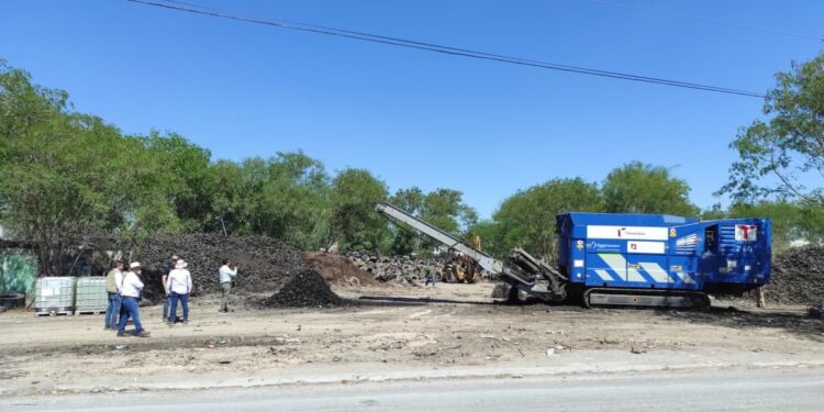 Avanza SEDUMA en trituración de llantas para reducir la contaminación en Reynosa